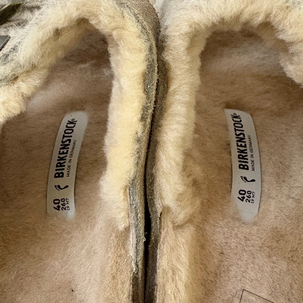 NWT Birkenstock Arizona Shearling Sandals Size 40 - Picture 10 of 12